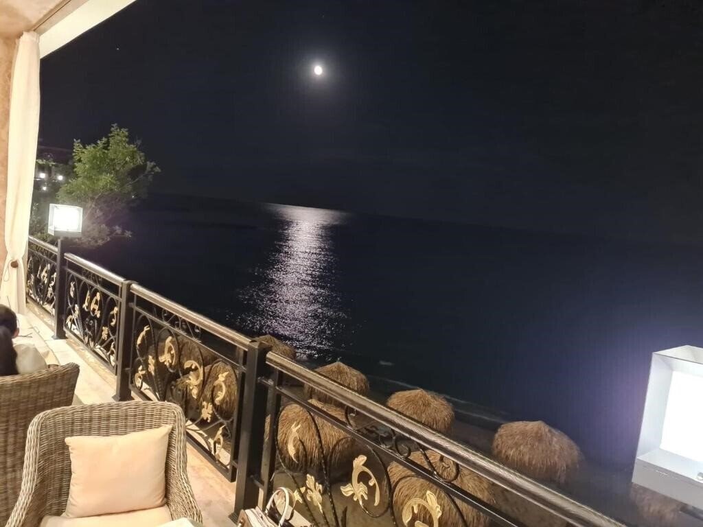 Картинка Deluxe Beach Apartment in Sveti Vlas 3*