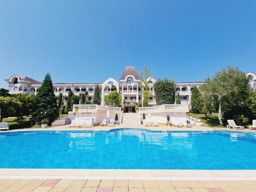 Отель South Beach 4*