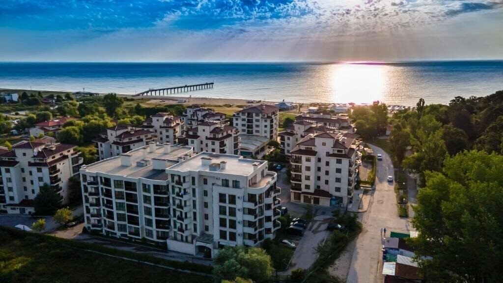 Готель Long Beach Resort & SPA 5*