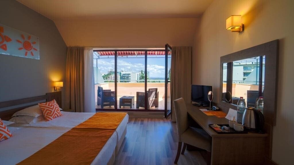 Фото Odessos Varna 3*