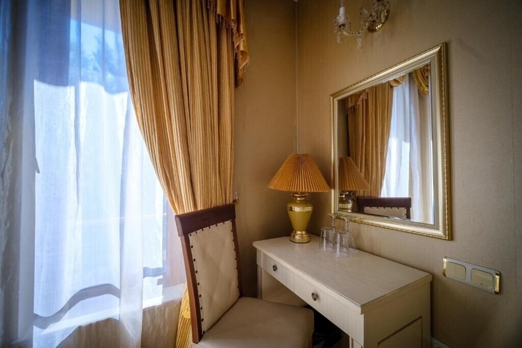 Фотографія Family Hotel Classic 3*