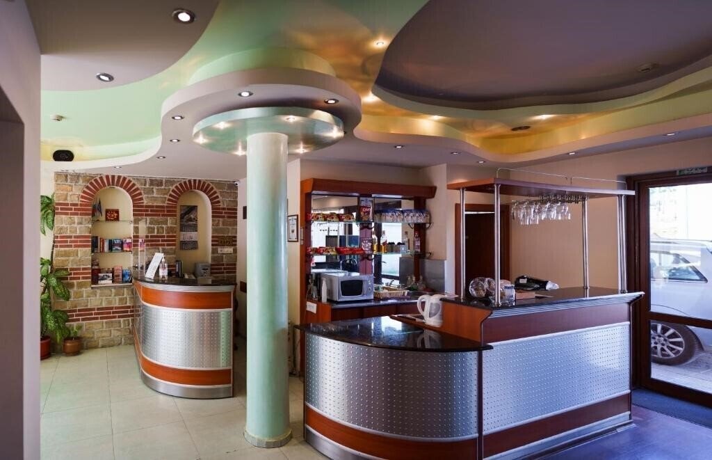 Фото Dionis Hotel 3*