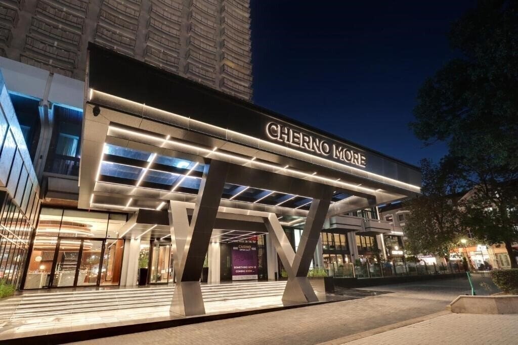 Готель Interhotel Cherno More 3*
