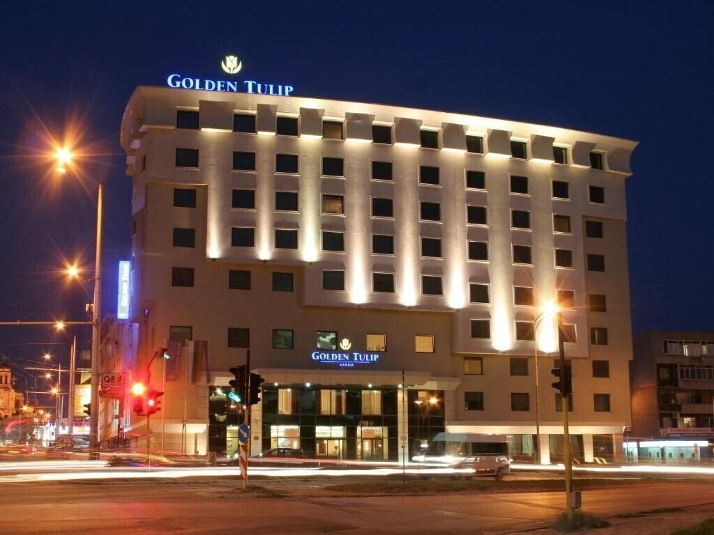 Готель Golden Tulip Varna 4*