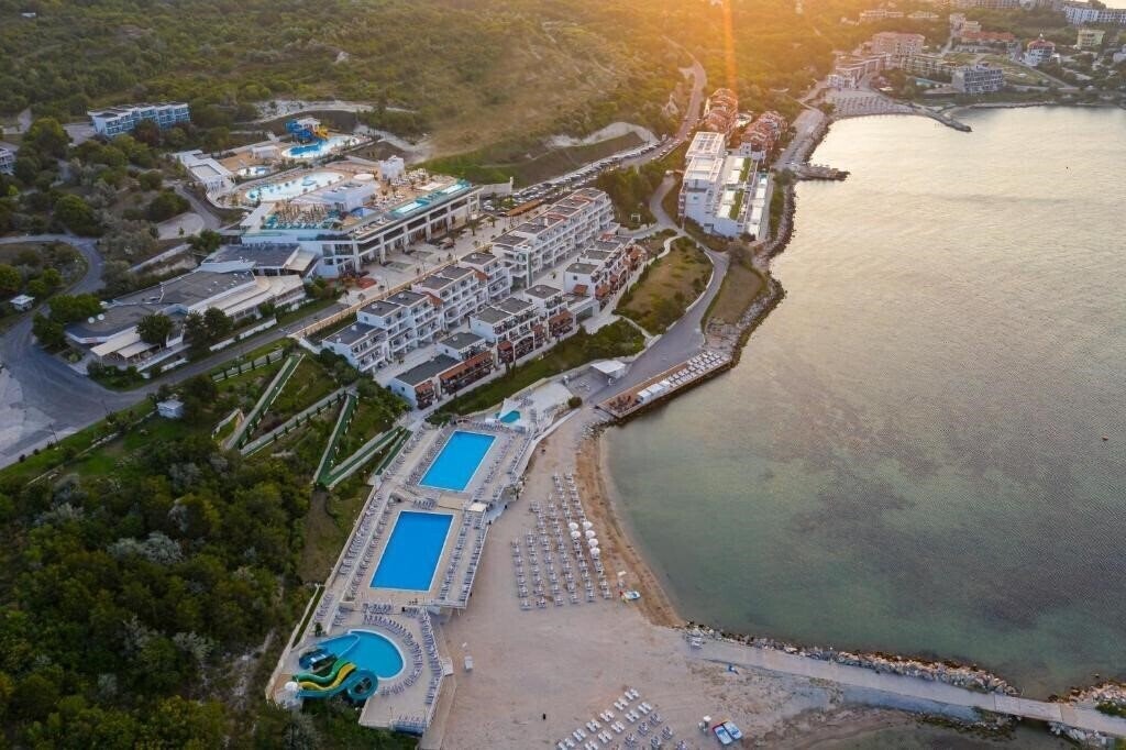 Фото White Lagoon Complex 3*