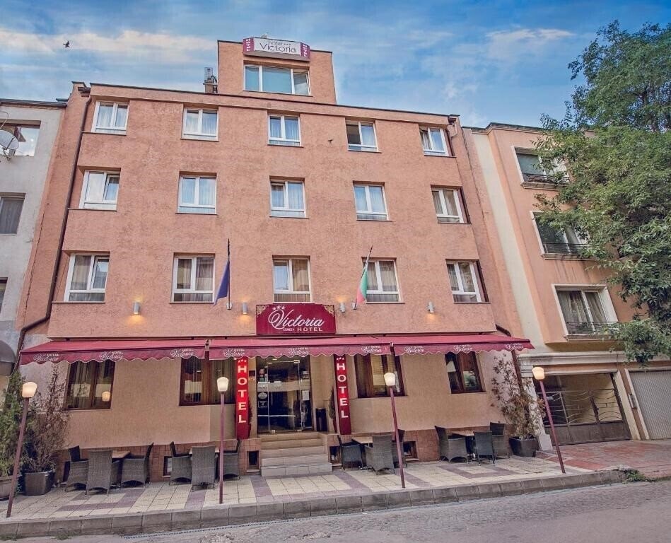 Отель Victoria 3*