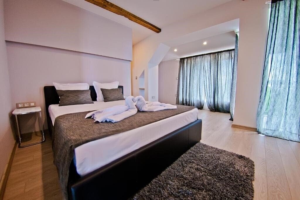 Фото Hotel Amfora Varna 3*