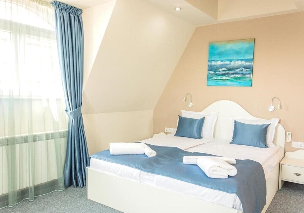 Отель Belle Epoque Beach 3*