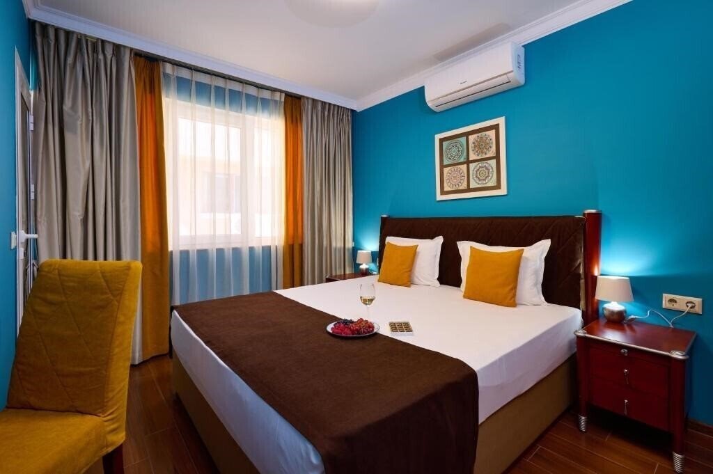 Отель Art Green Boutique Hotel 2*