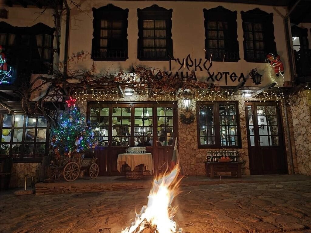 Фотографія Gurko Hotel And Tavern 3*