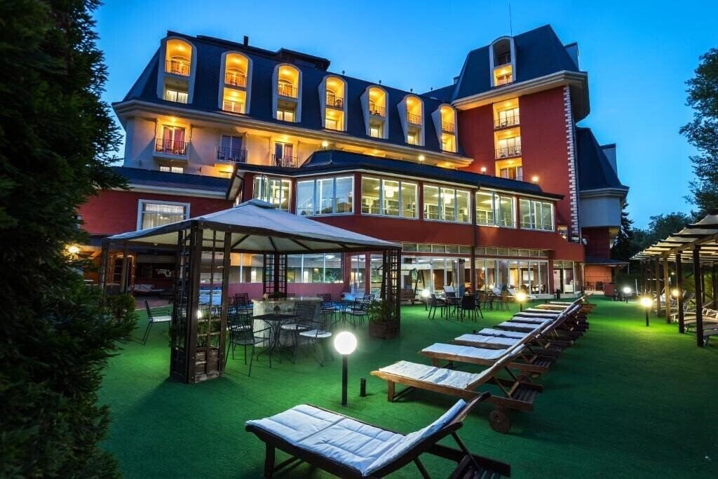 Готель Aquatonik 4*