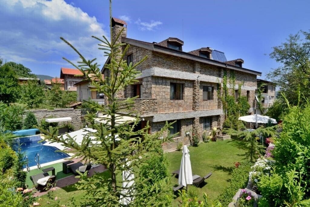 Готель Villa Vuchev 5*