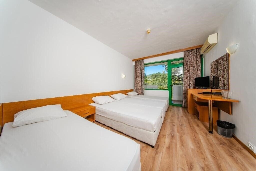 Фото Zdravets 4*