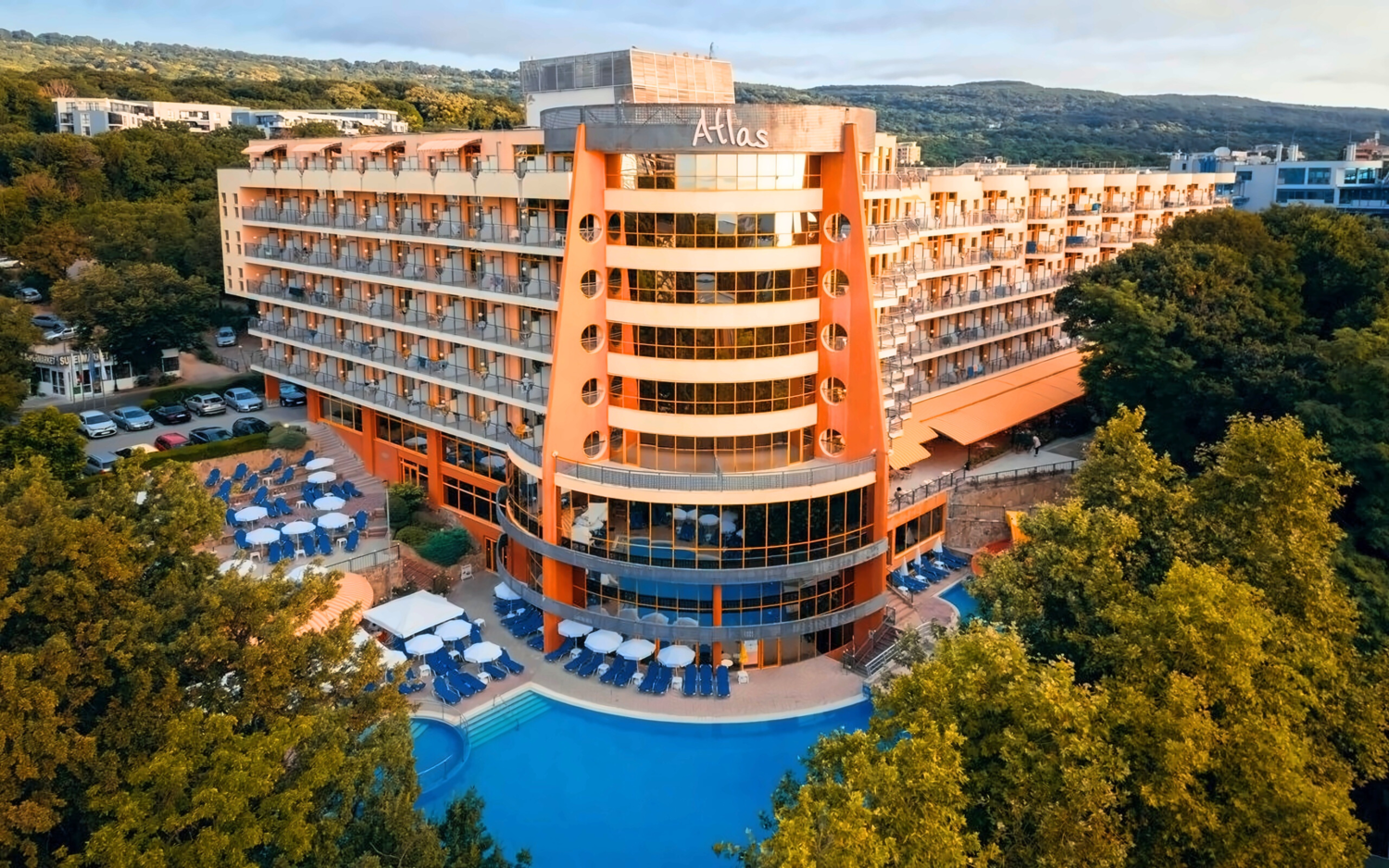 Готель Atlas 4*
