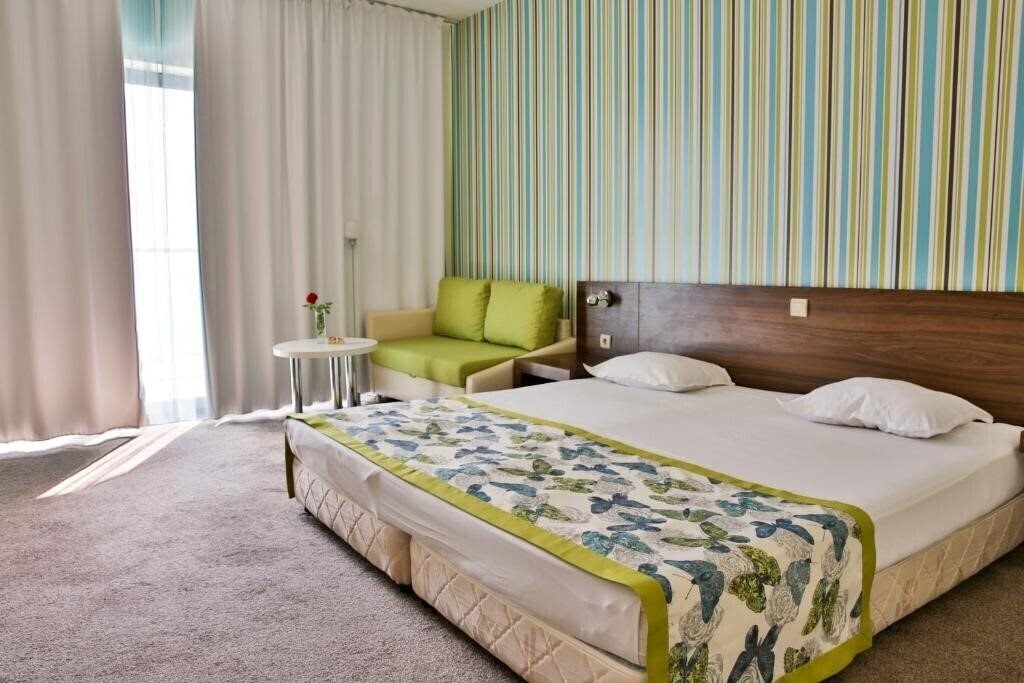 Фотографія Park Hotel Golden Beach 4*