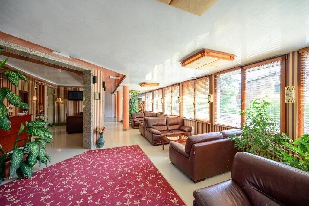 Фото Royal Beach Hotel 3*