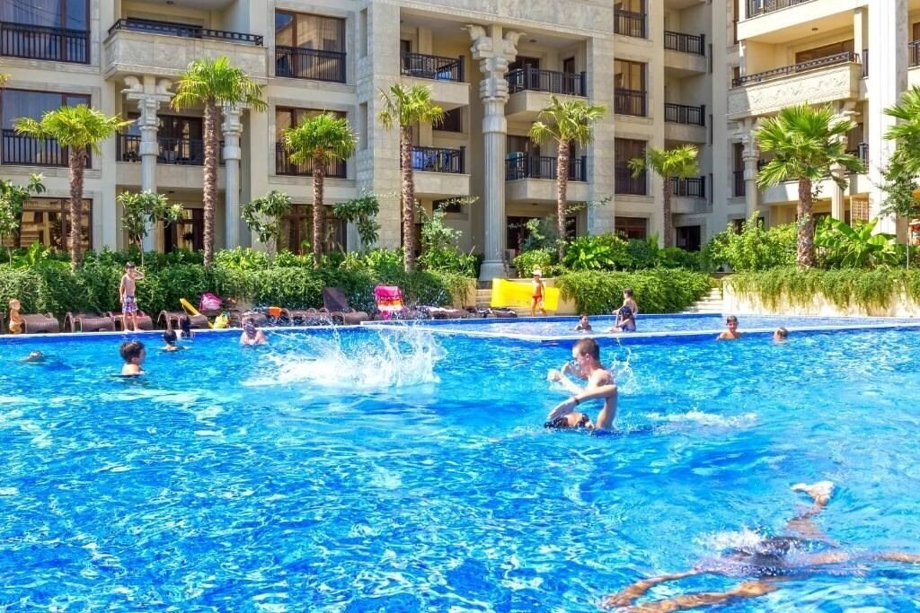 Фотографія Argisht Partez Aparthotel 4*