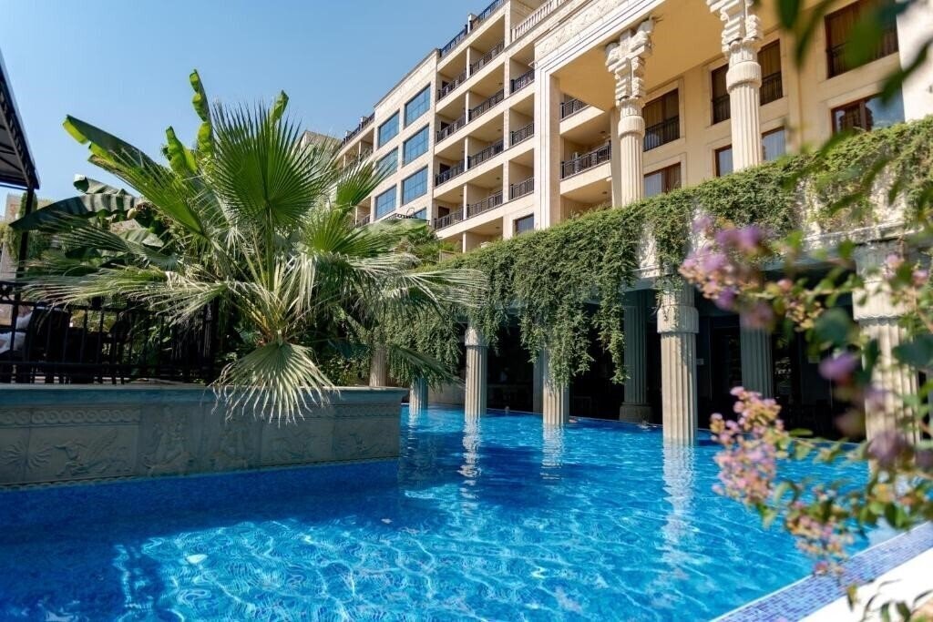 Готель Argisht Partez Aparthotel 4*