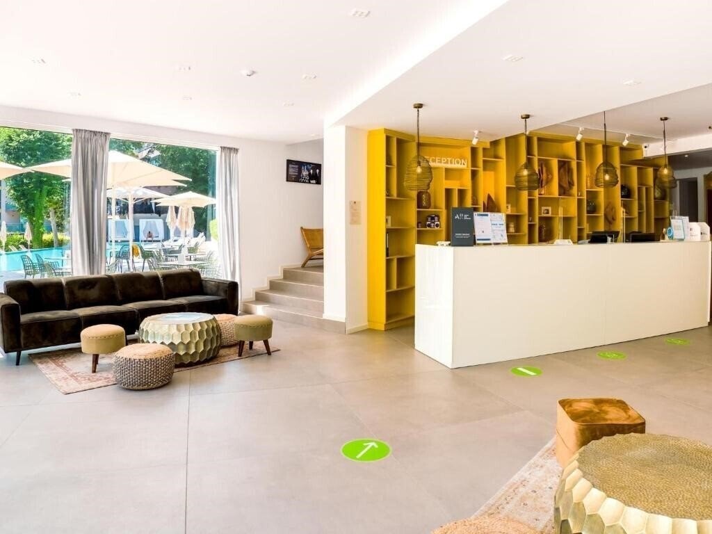 Зображення Ibis Styles Golden Sands Roomer Hotel 4*