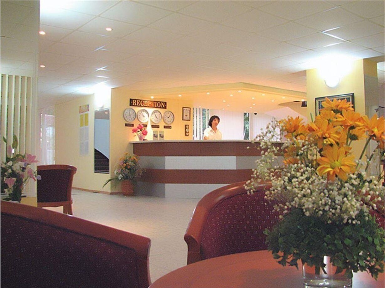 Фотографія Zora 2*