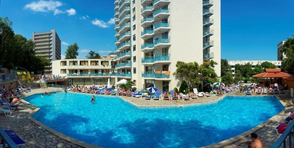 Готель Regina Hotel 4*