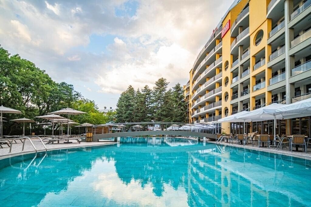 Отель Viva Club 4*