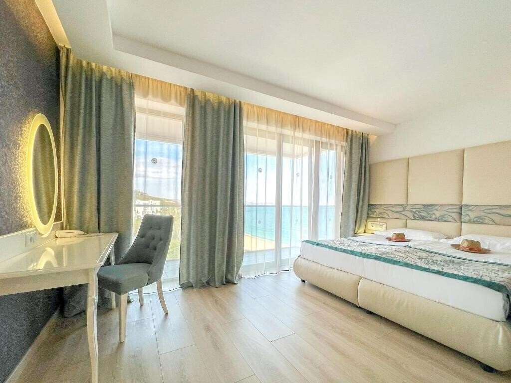 Фотографія Grifid Metropol Hotel 4*