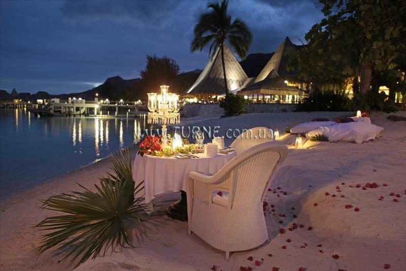 Готель Sofitel Moorea la Ora Beach Resort 4*