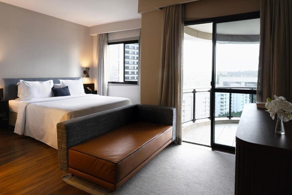 Фото Estanplaza Funchal Faria Lima 4*