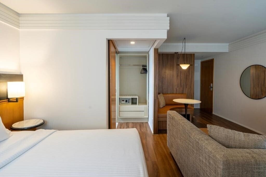 Фотографія Estanplaza International 4*