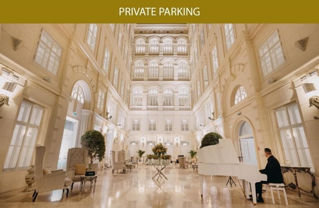 Готель Comsa Brno Palace Hotel 4*