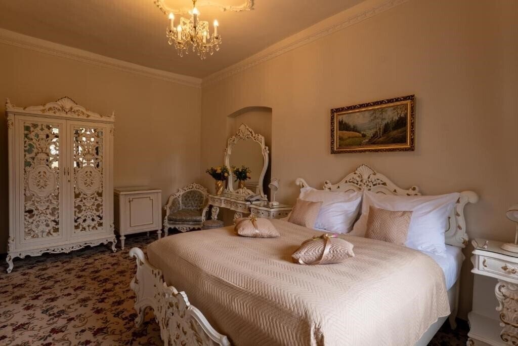 Готель Gold 4*