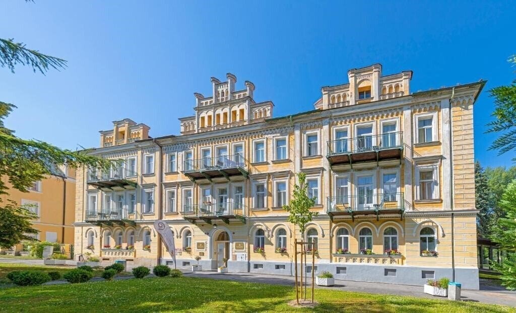 Готель Luisa Fr.Lazne 3*
