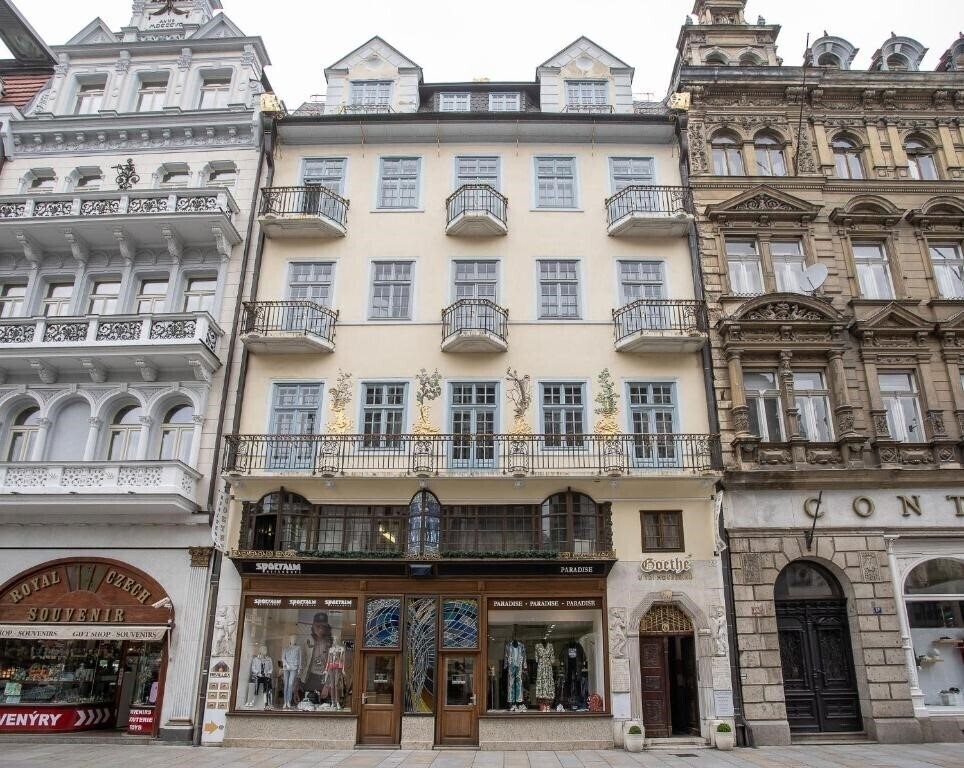Фото Goethe U Tri Moureninu апартаменты