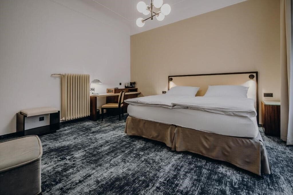 Зображення Esplanade Carlsbad 3*