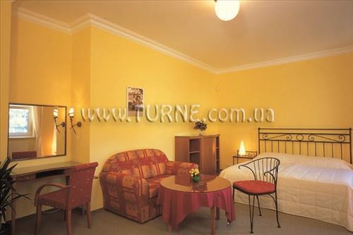 Готель Festival 4*