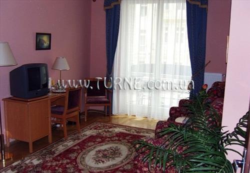 Фотография Bristol Main Building 4*