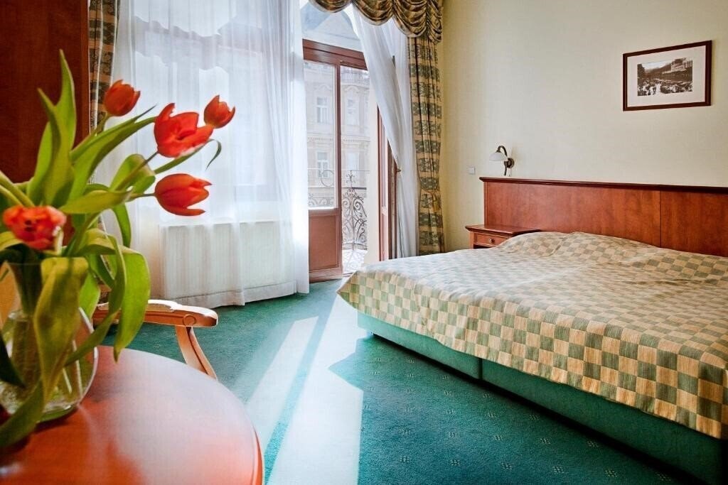 Отель Cajkovskij 4*
