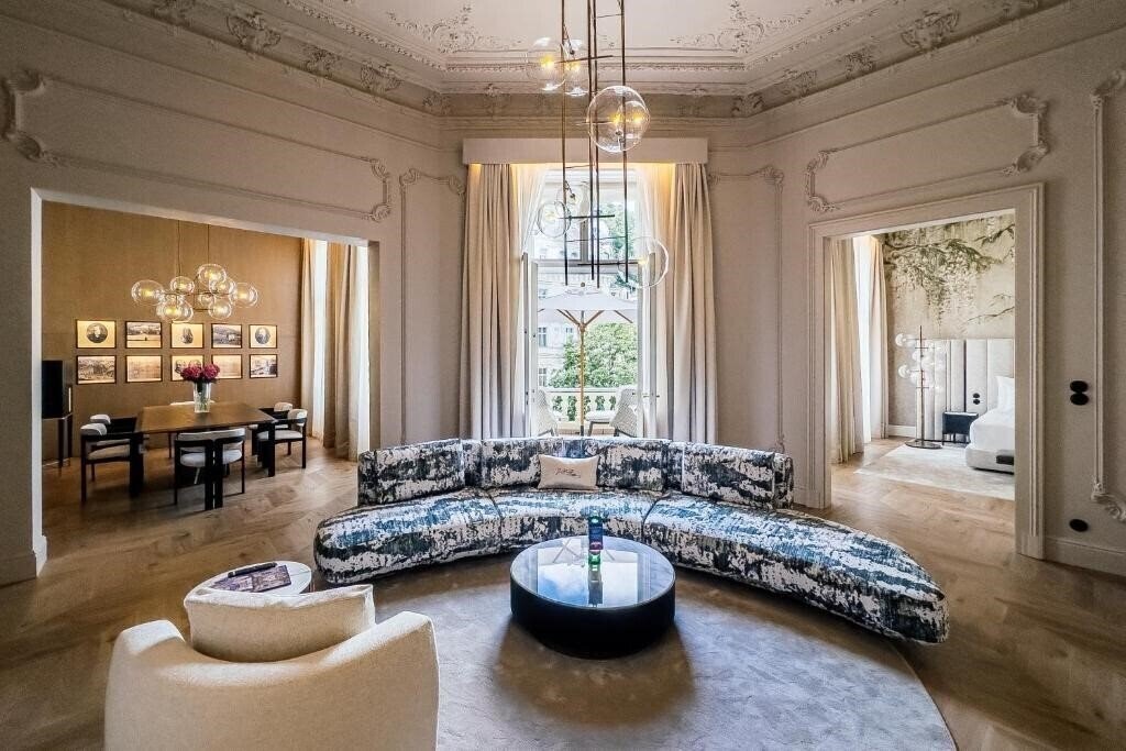 Зображення Grandhotel Pupp 5*