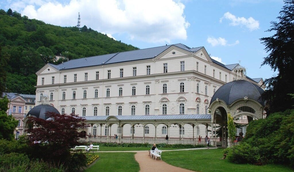 Готель Sadovy Pramen 3*