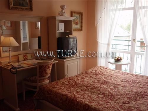 Фотографія Aura Palace 4*