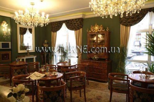 Готель Aura Palace 4*