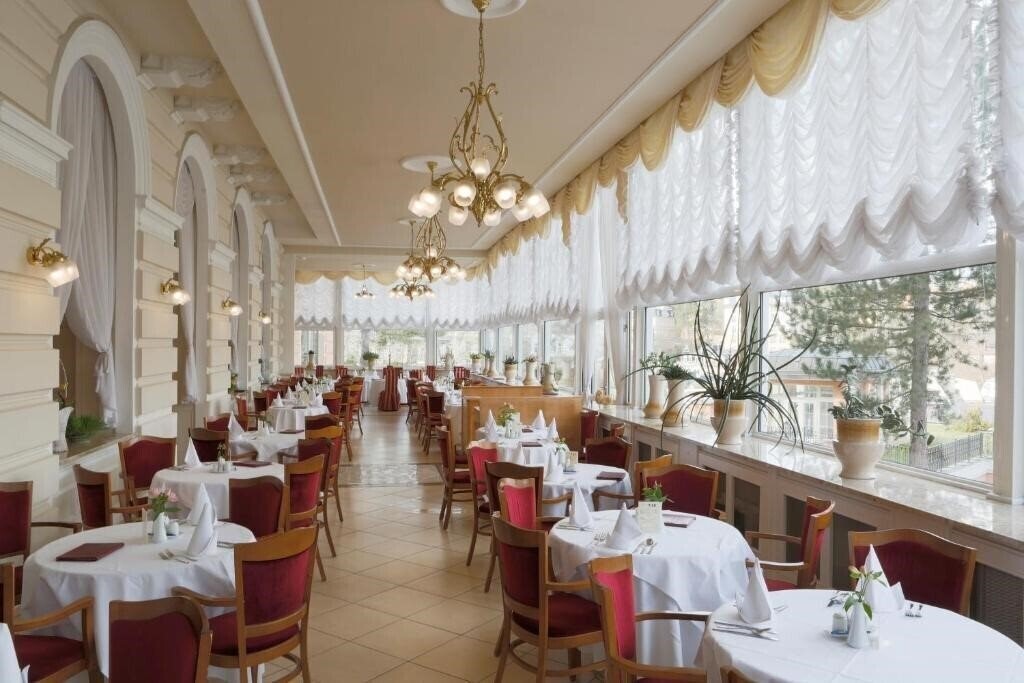 Изображение Bristol Pavlov Riverside Hotel 4*