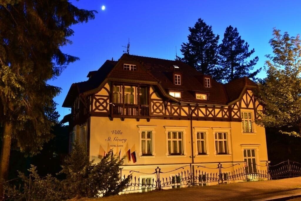Готель St. Georg 4*
