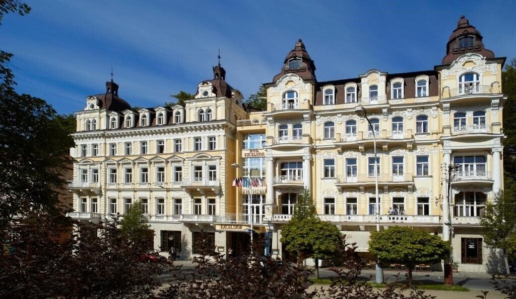 Готель Excelsior 4*