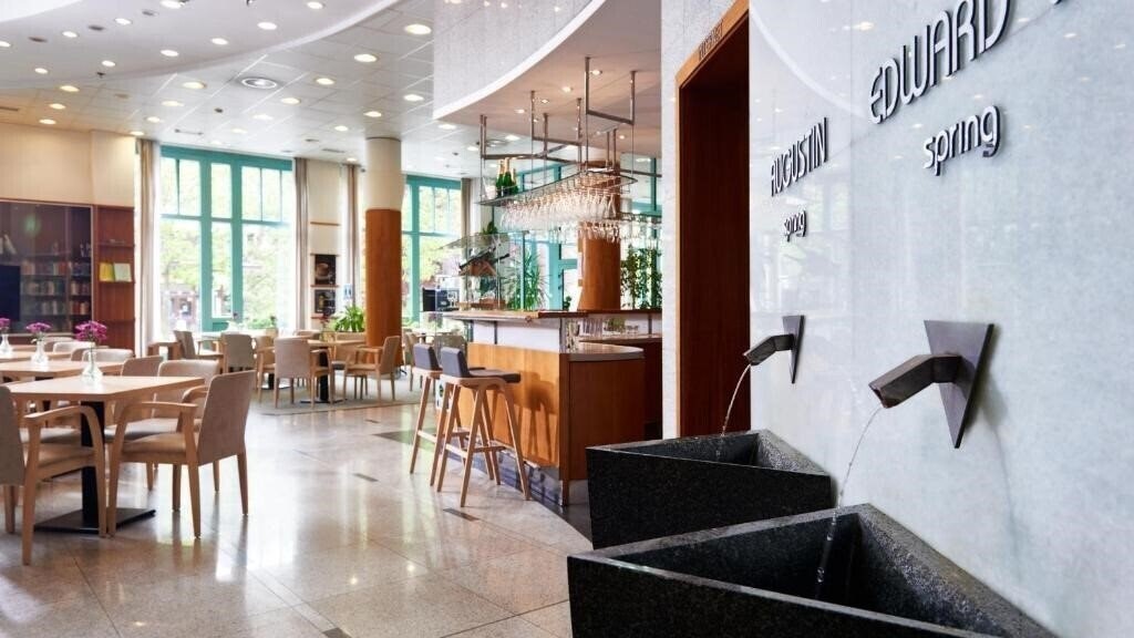 Фото Cristal Palace 4*