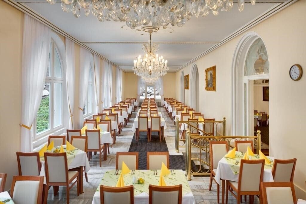 Картинка Svoboda 3*
