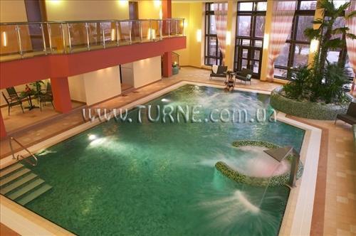 Готель MONTY 4*