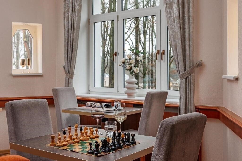 Картинка Villa Savoy 4*