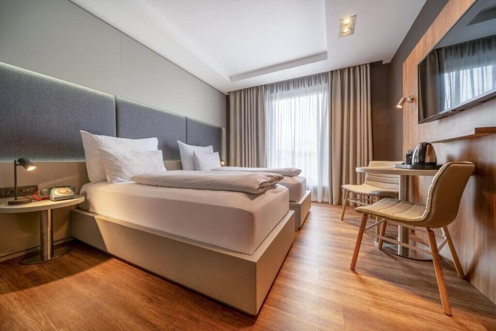 Фото Unic Prague 4*
